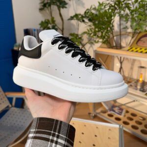 Alexander McQueen Oversized Sneaker in White/Black