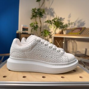 Alexander McQueen Oversized Off White