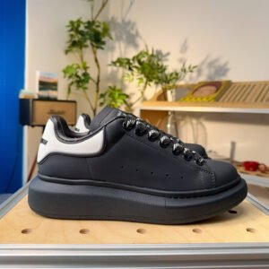 Alexander McQueenOversized Sneaker ‘Black’