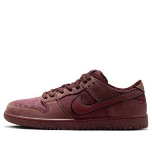 Nike SB Dunk Low ‘City of Love – Burgundy’