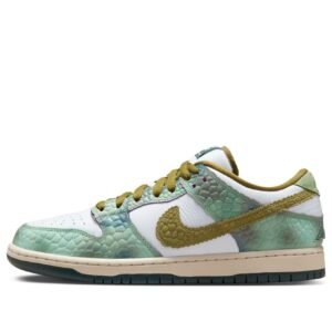 Nike x Alexis Sablone SB Dunk Low ‘Chameleon’